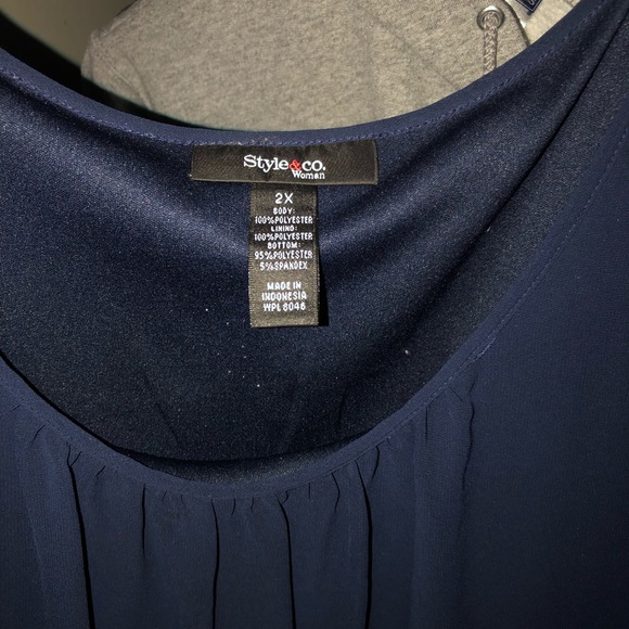 COPY - 2/$10 STYLE and CO blue blouse size 2X fits smaller - Picture 3 of 3